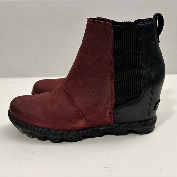 Sorel Joan of Arctic Wedge II Leather Wine Boots Size 8.5 - Picture 3 of 15